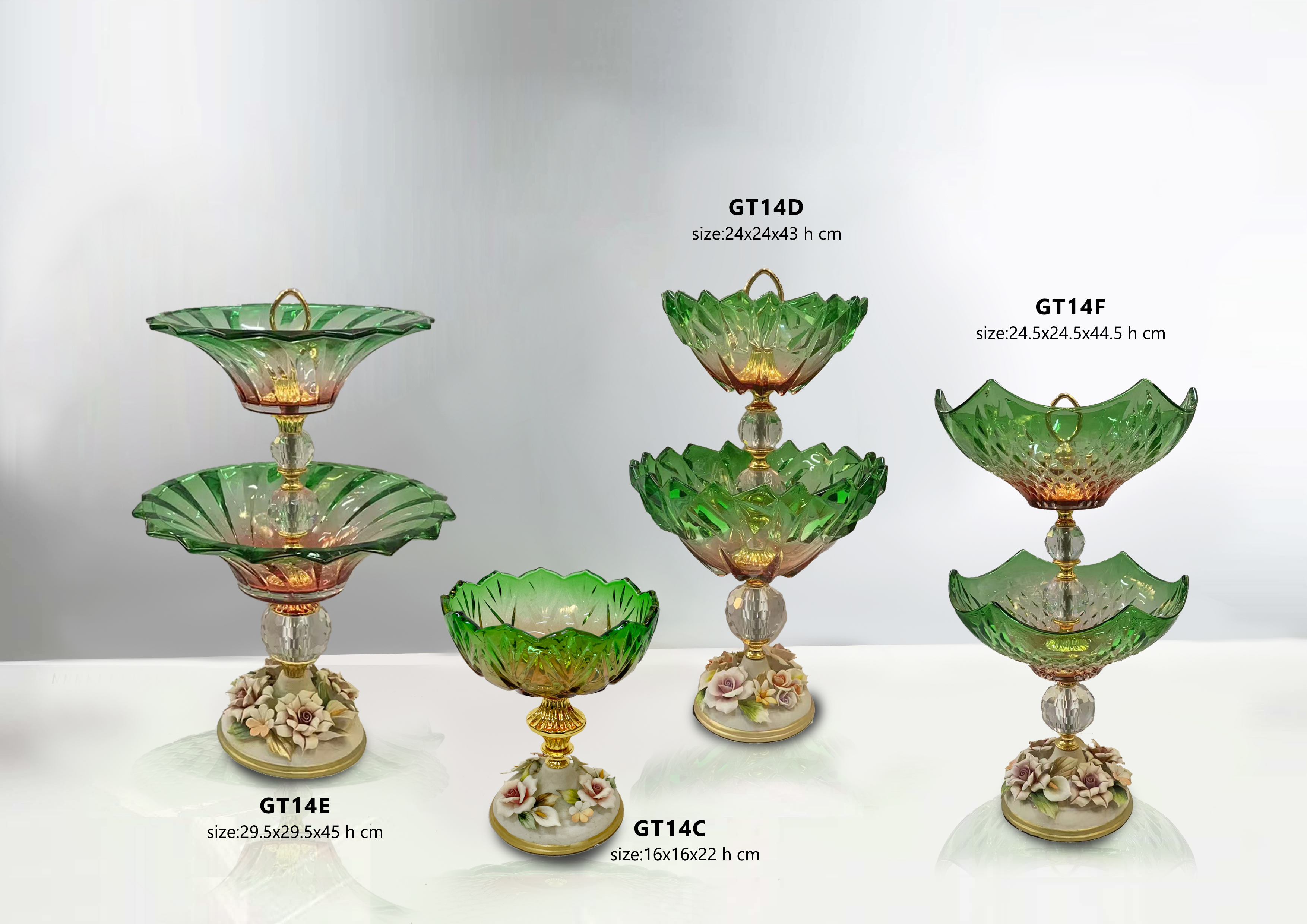 Dinner table glassware