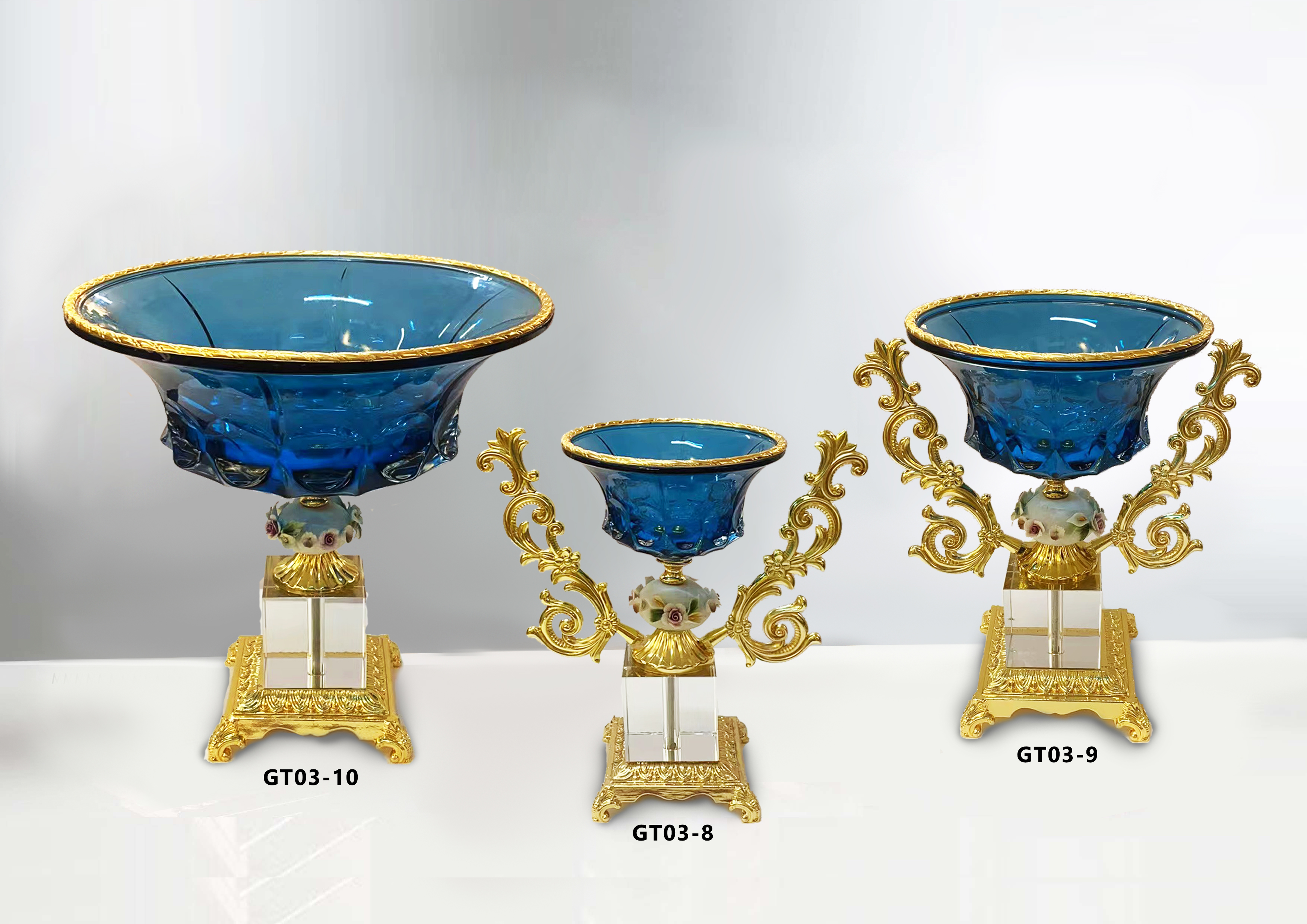Dinner table glassware