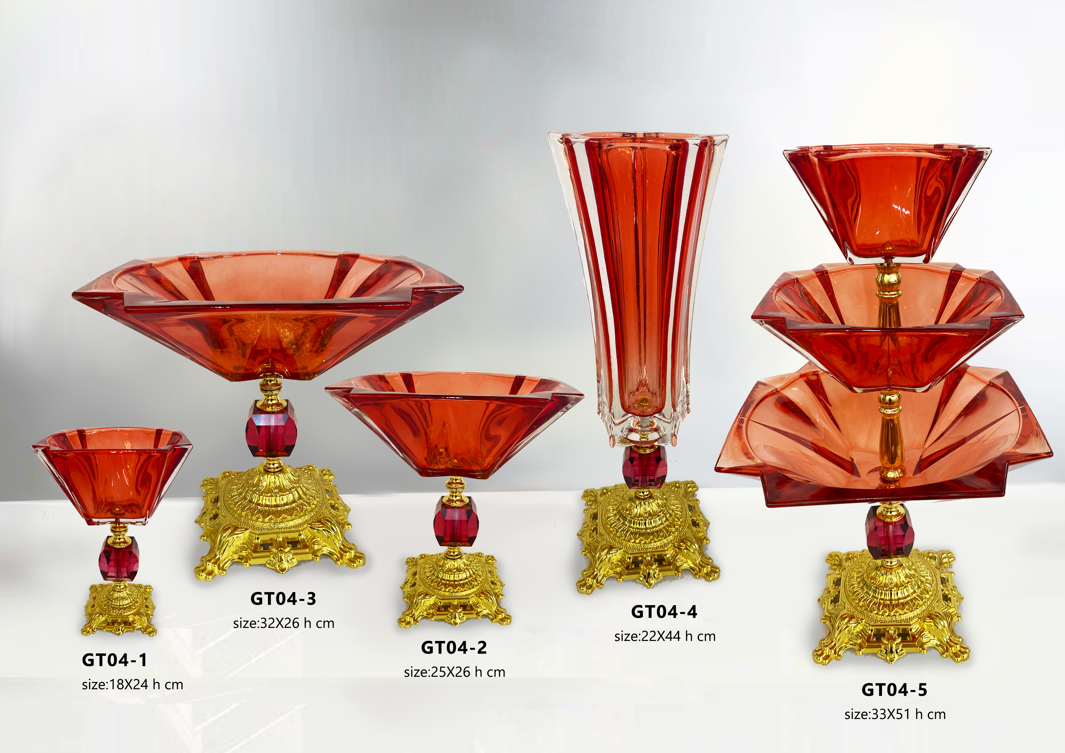 Dinner table glassware