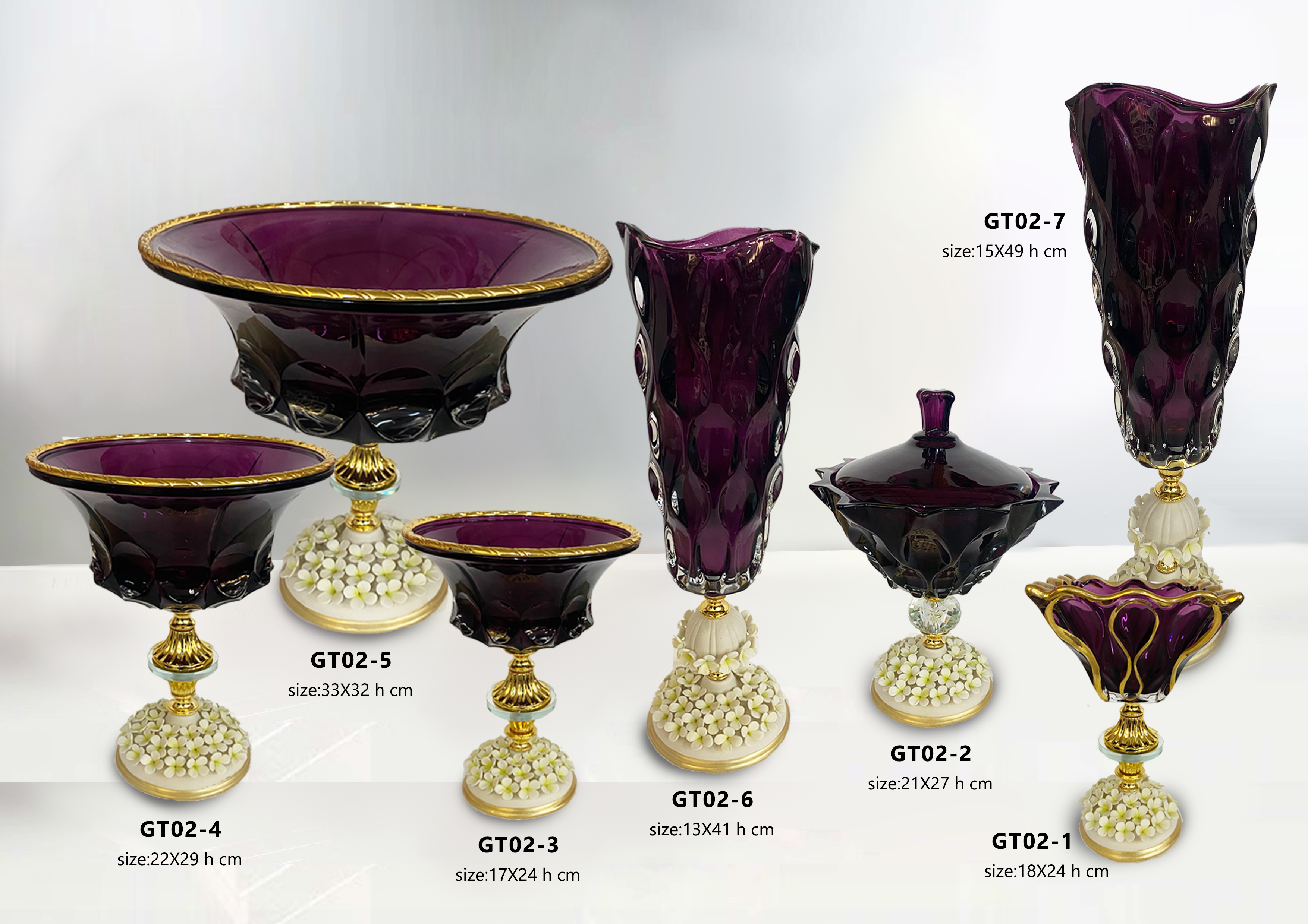 Dinner table glassware