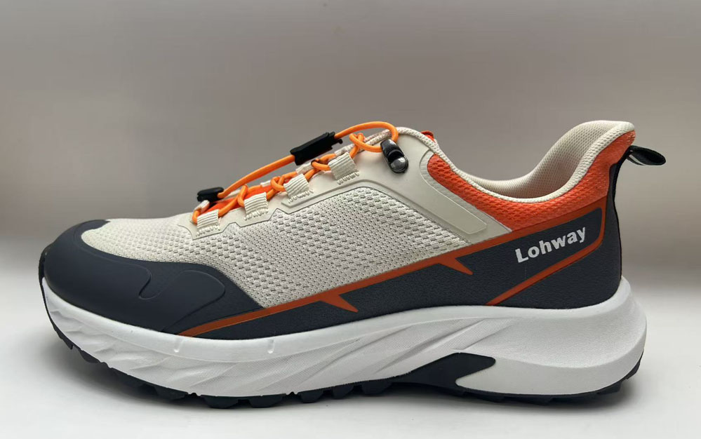 Casual shoes