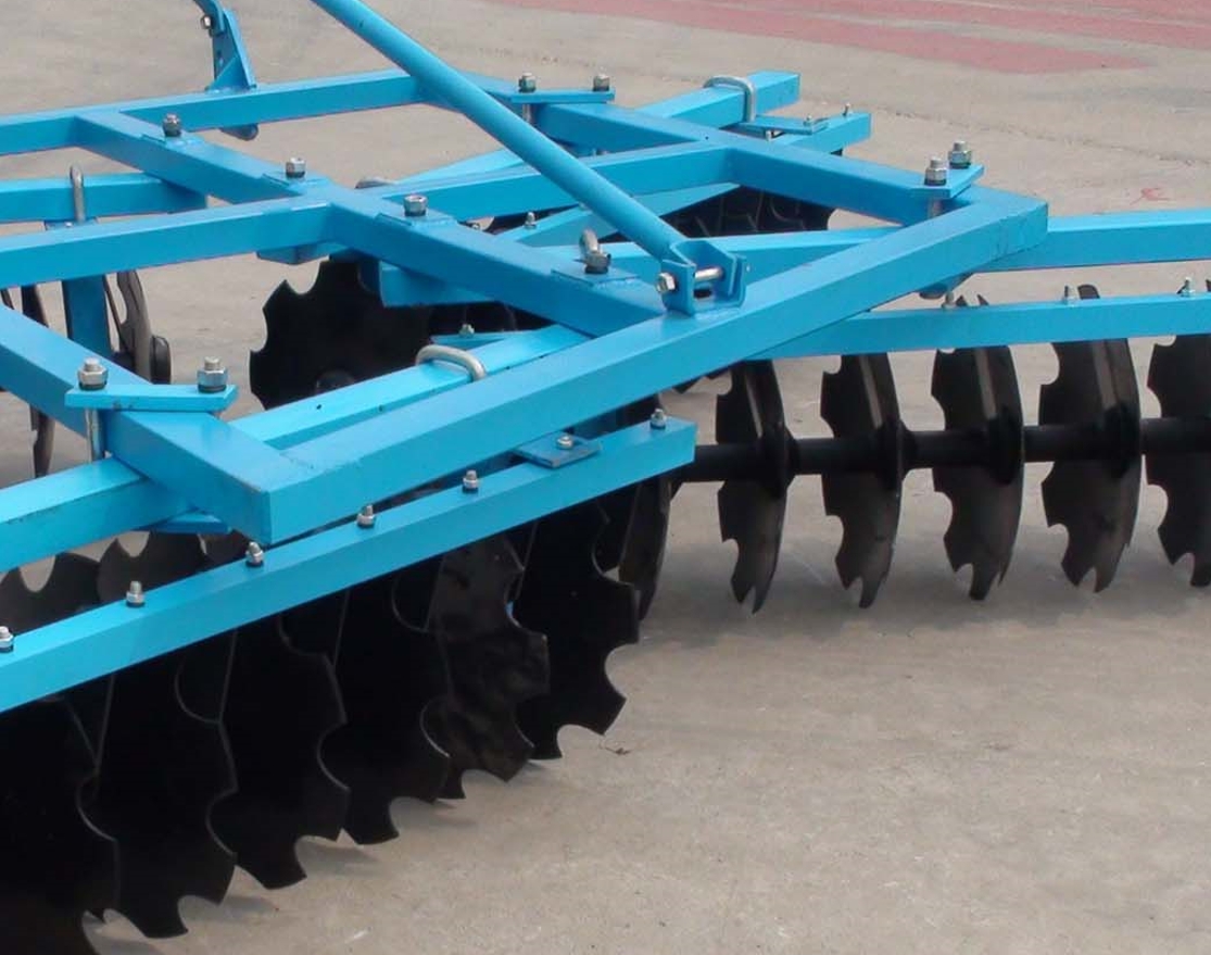 Tiansheng machineryand three-point suspension 1BQD SERIES OF SYMMETRICAL LIGHT DUTY DISC HARROW