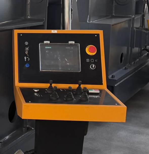 Longsheng Machine Tool Four-roll plate bending machine 20X2500