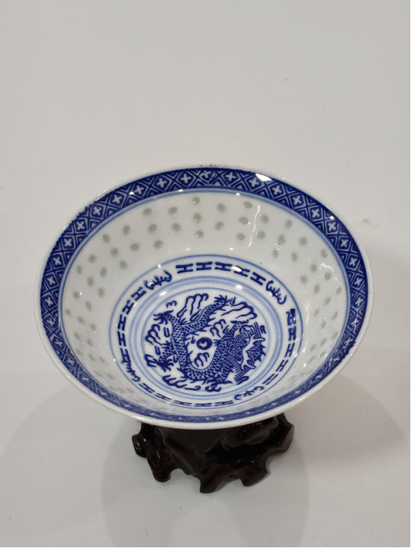 Blue and White Liling 7-inch Lotus Leaf Bowl