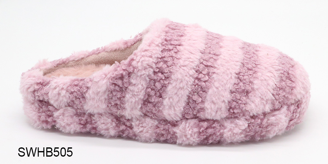 Slippers，indoor Slippers ,plush Slippers,flat