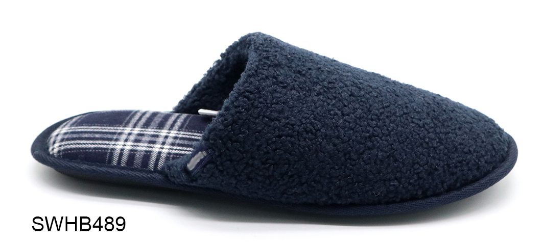 Slippers，indoor Slippers ,plush Slippers,flat