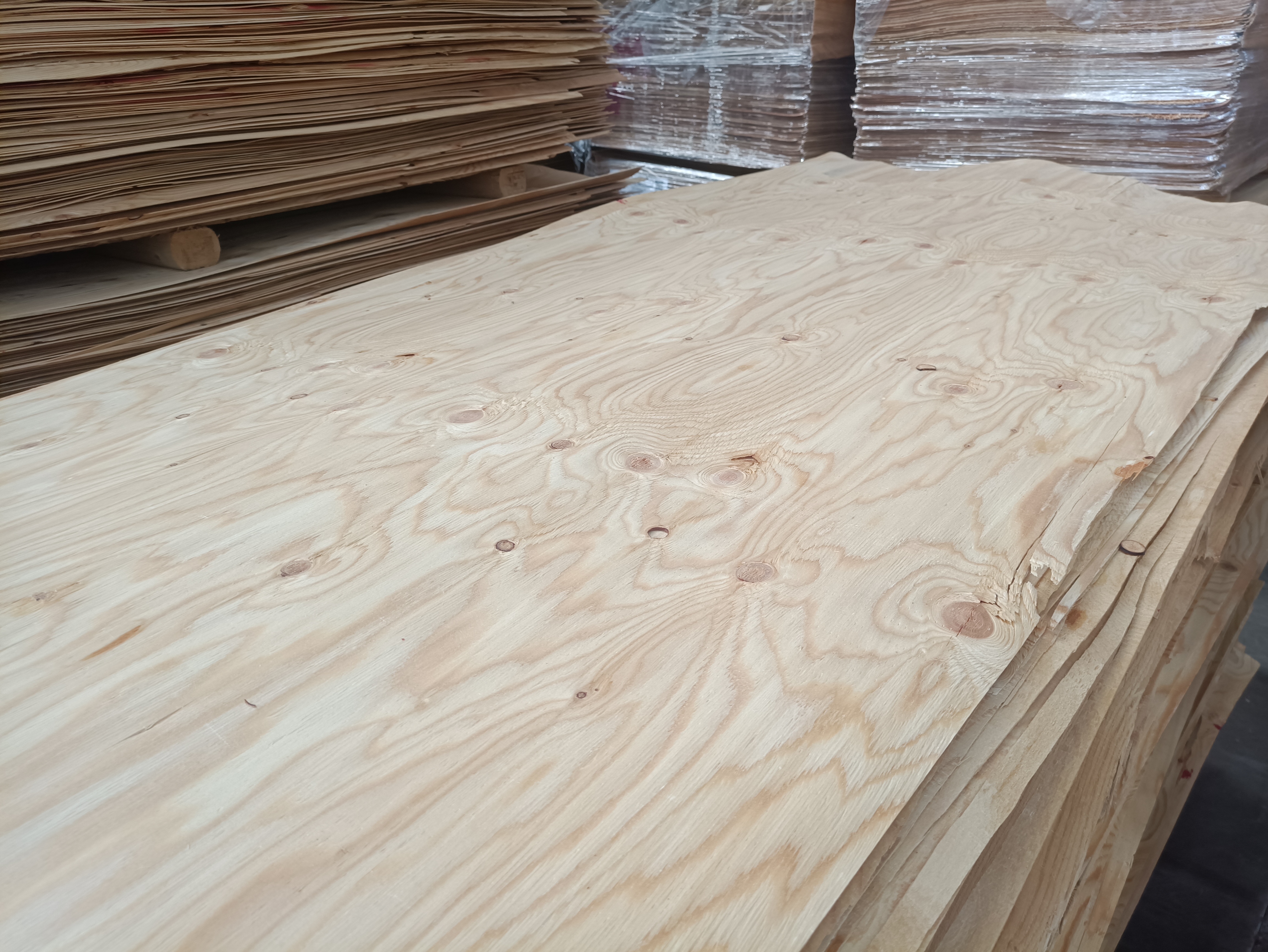 Larchwood Plywood