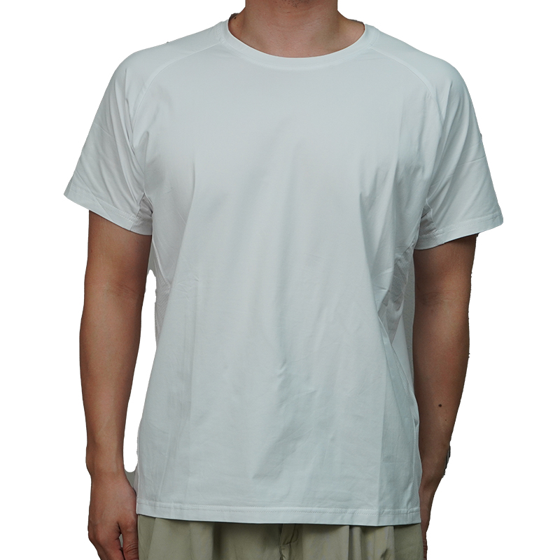 Short-sleeved T-shirt