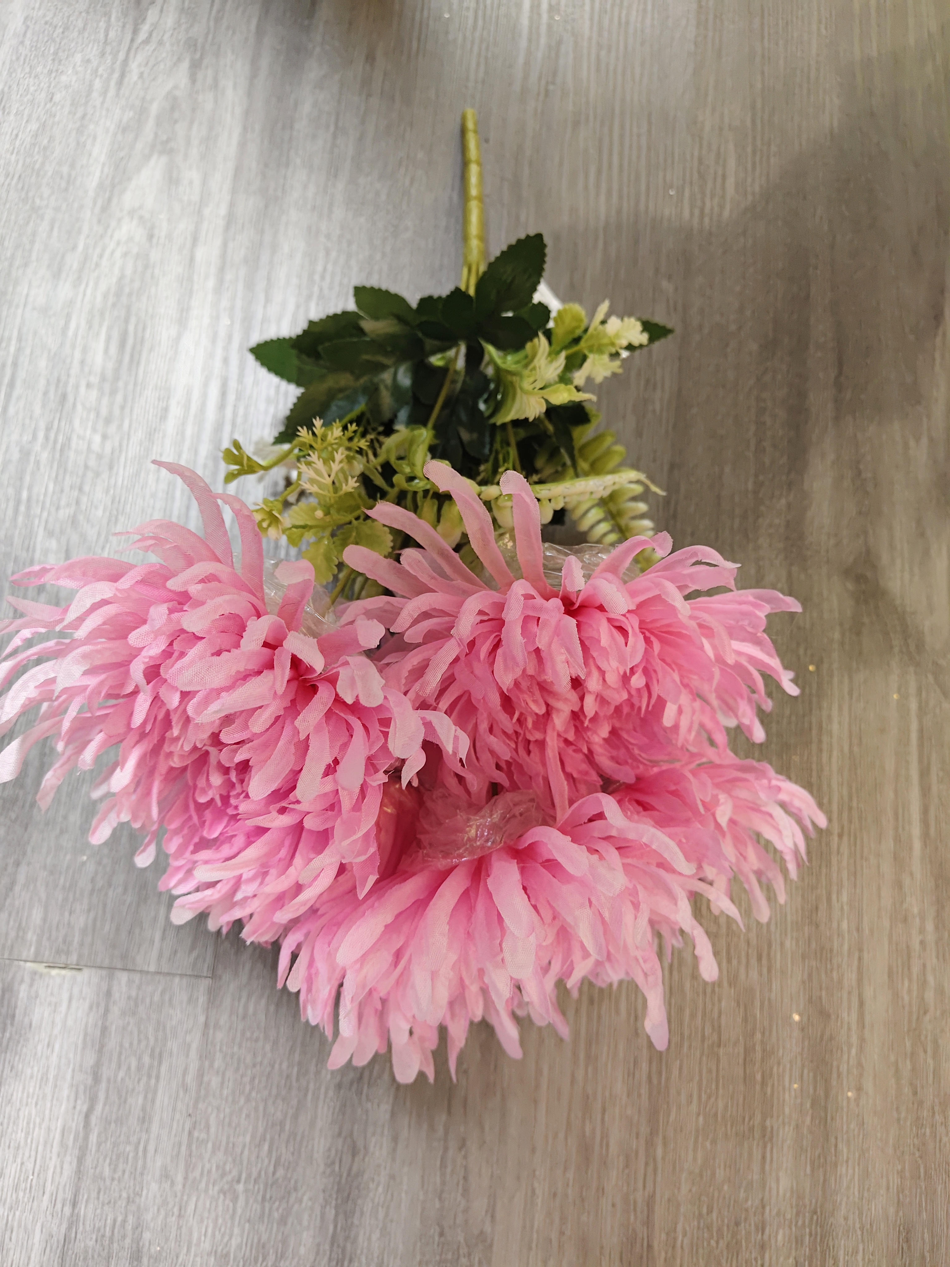 Artificial flower