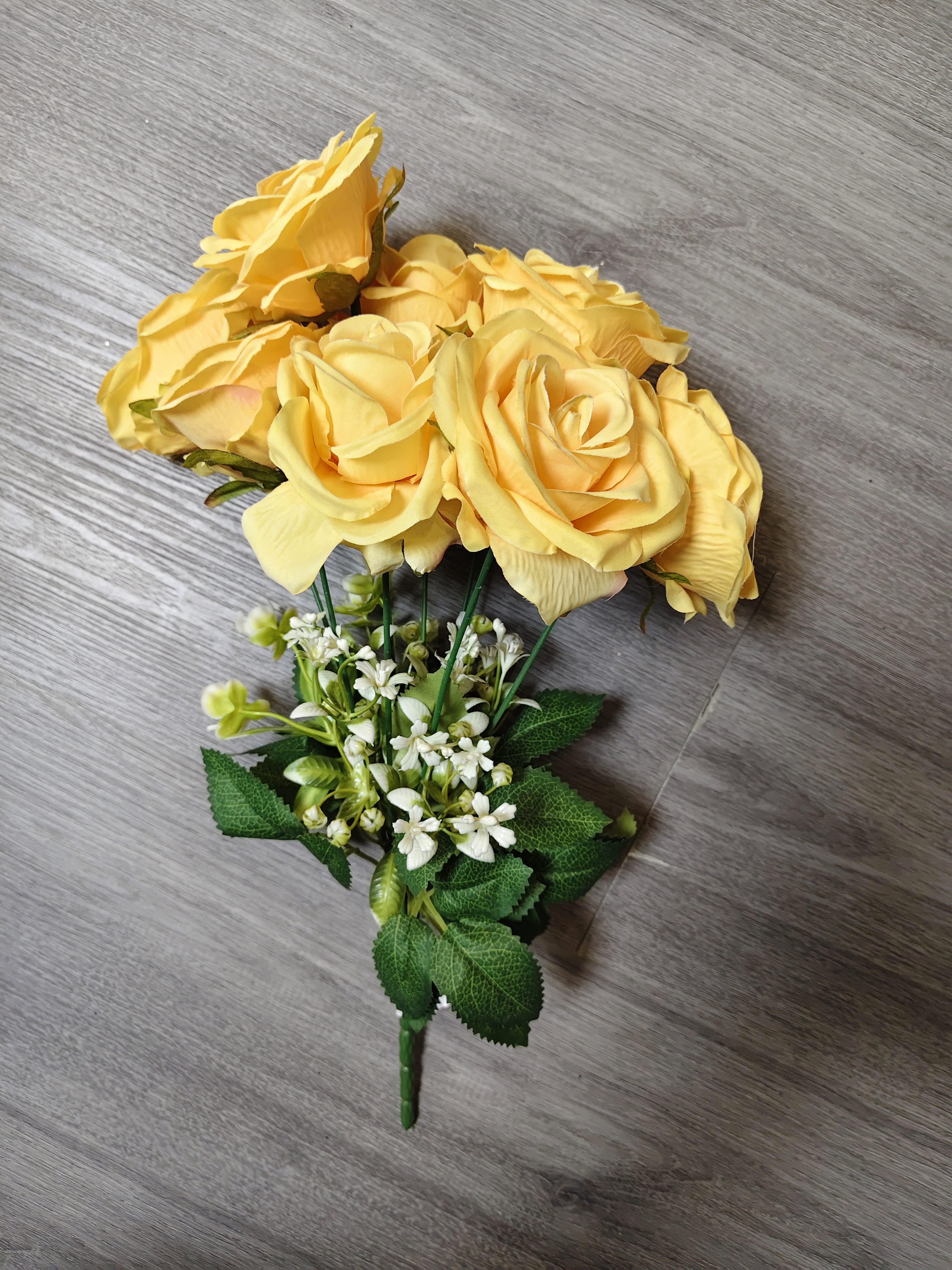 Artificial flowers