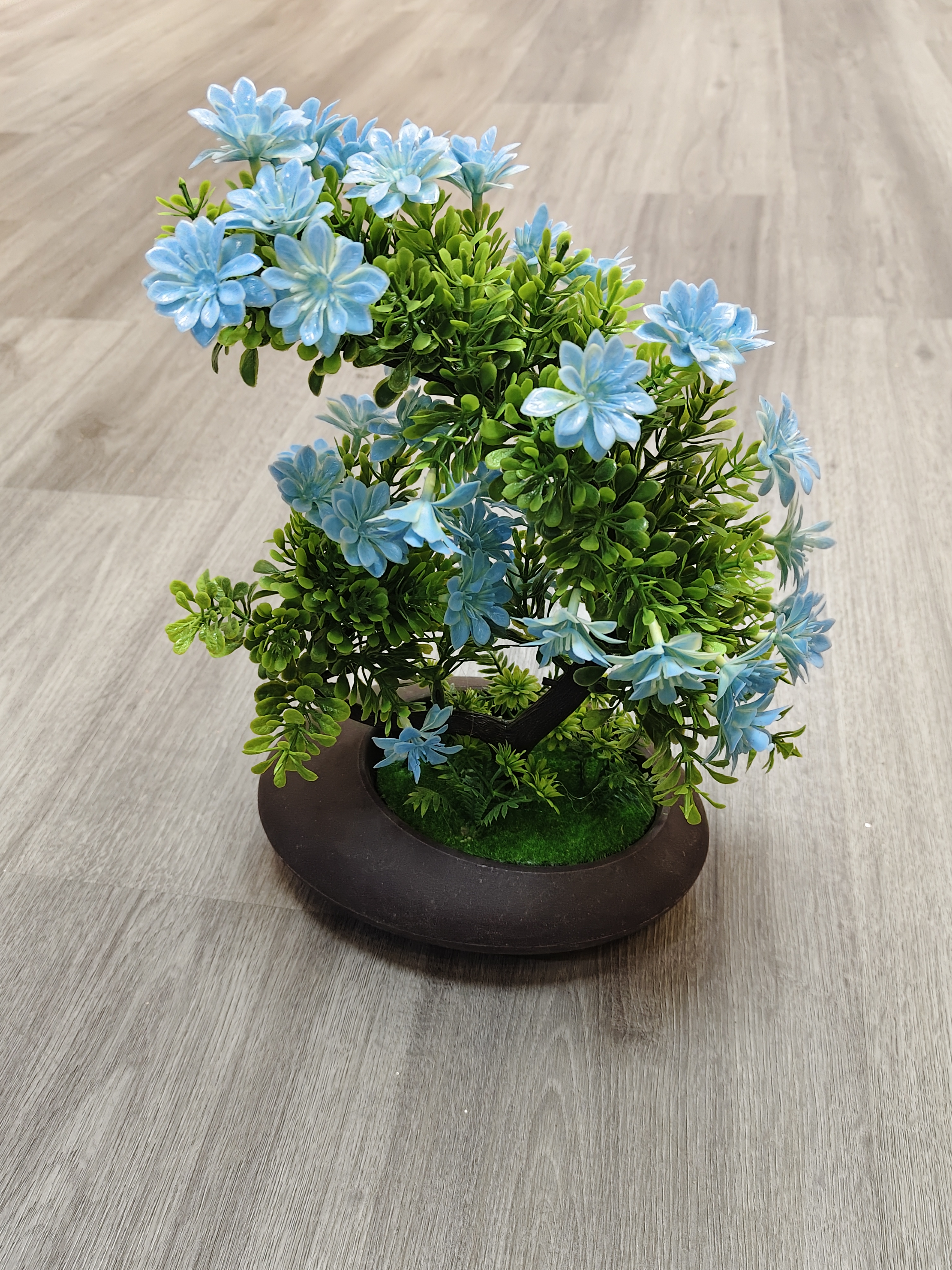 Simulated potted plant