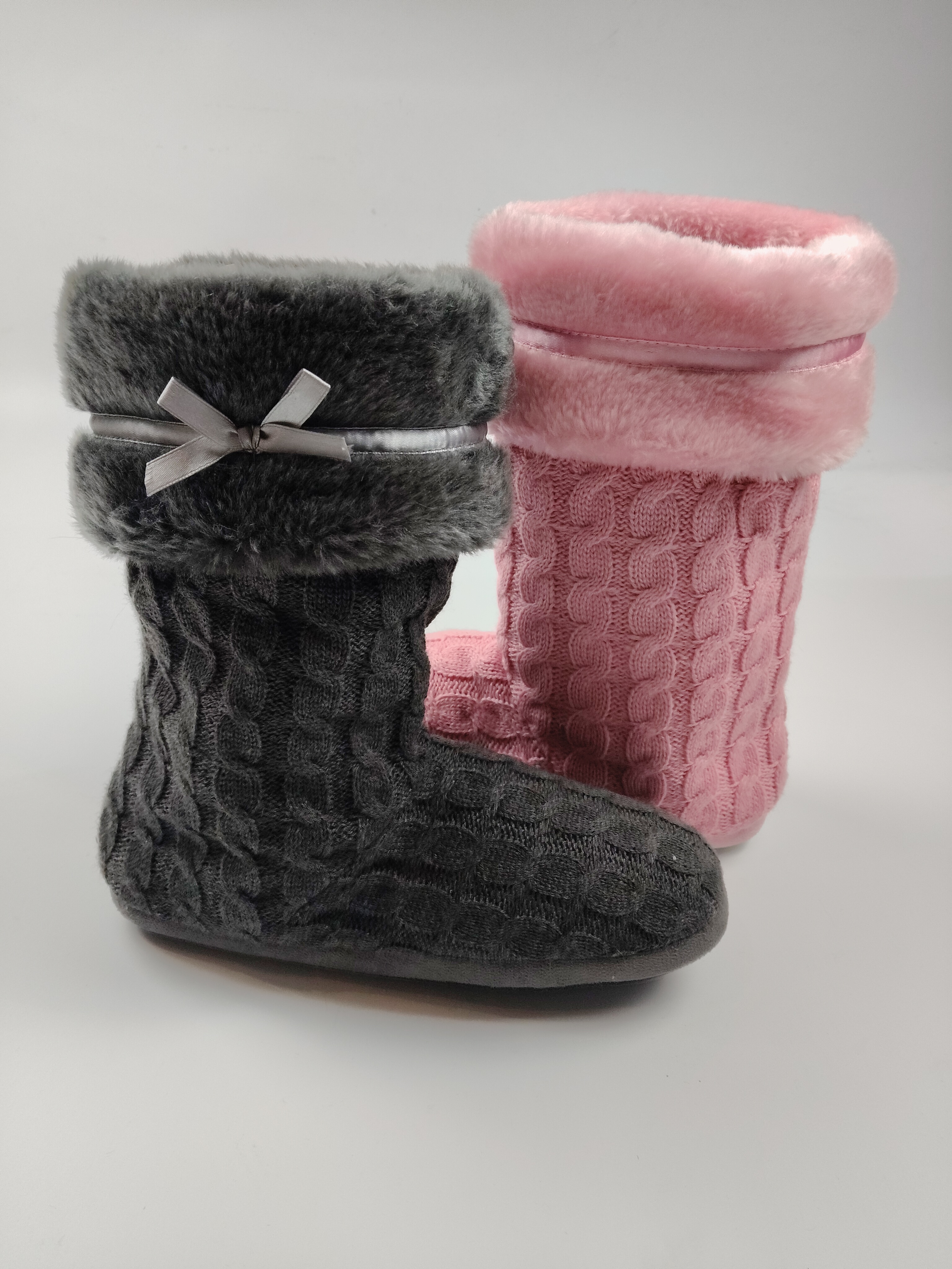 Indoor boot