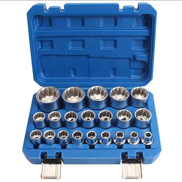 Socket adapter, used for bicycle garage repair tools