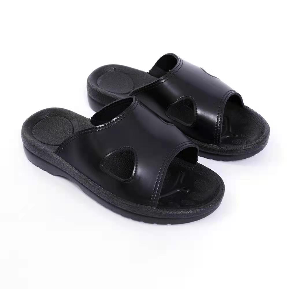 Permanent anti-static slippers