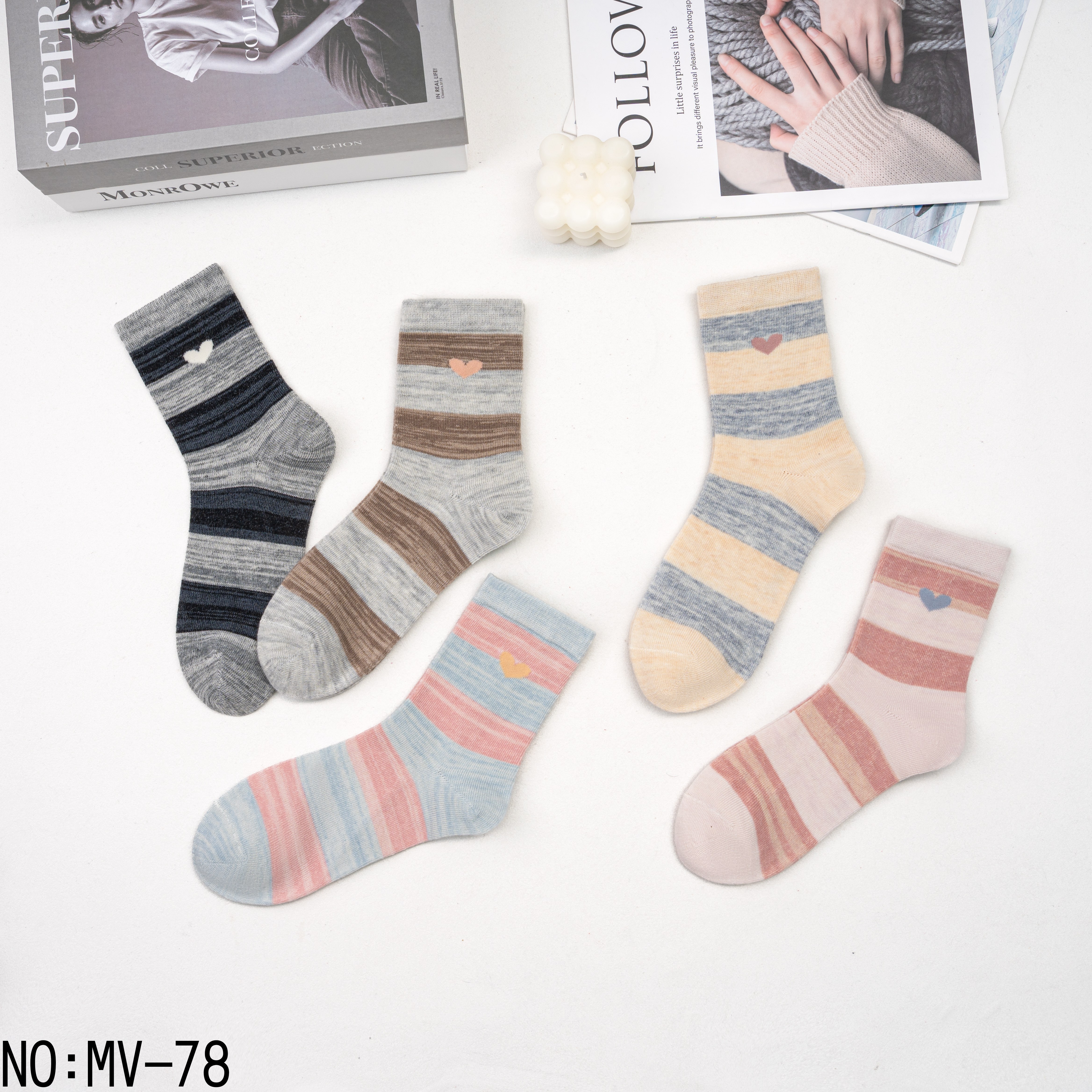 Wool mid-calf socks