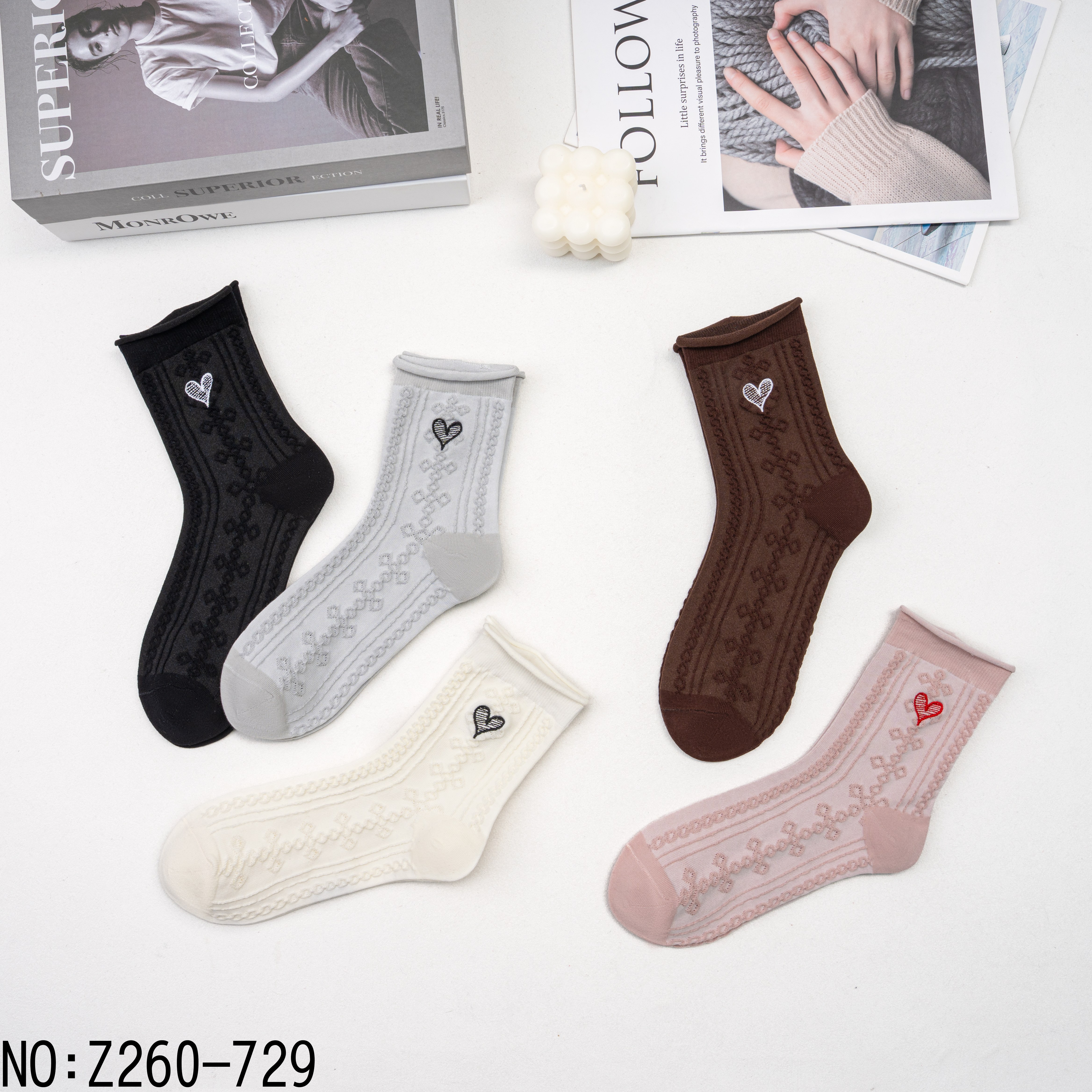 Embroidered Mid-calf socks