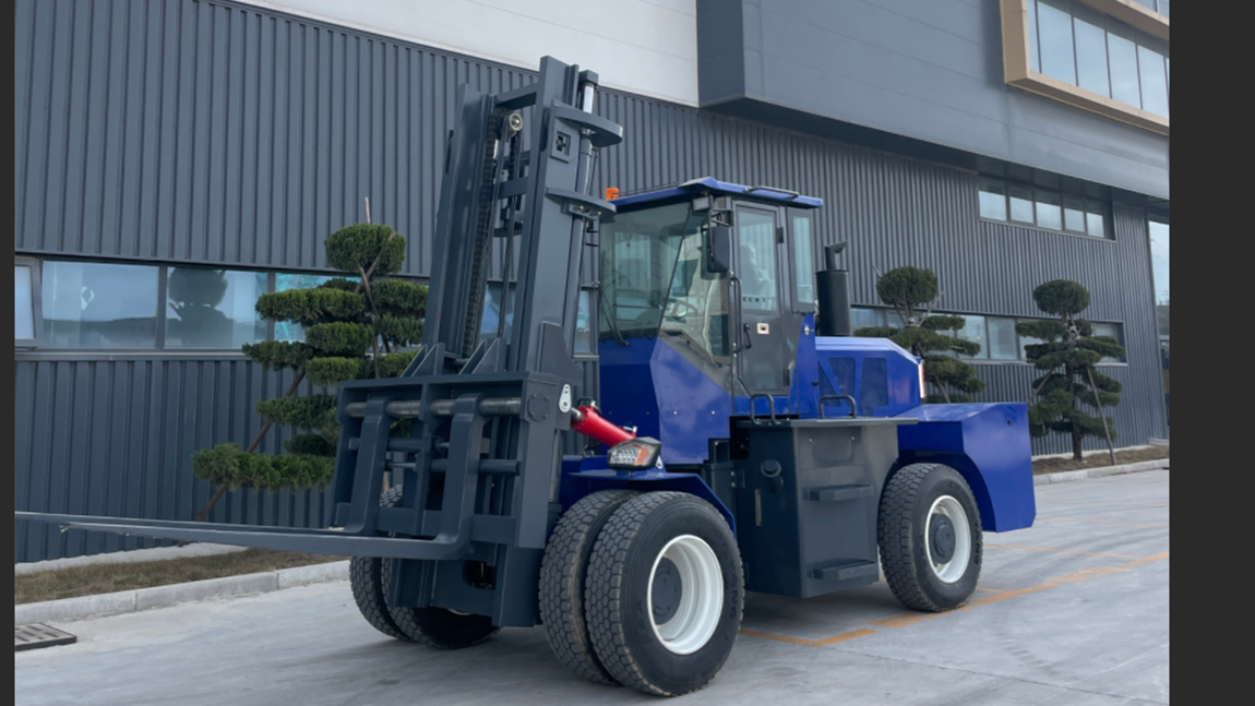 Shanqi·Zhongke Jufeng,Zhongke Jufeng cargo fork multifunctional diesel version four-wheel drive