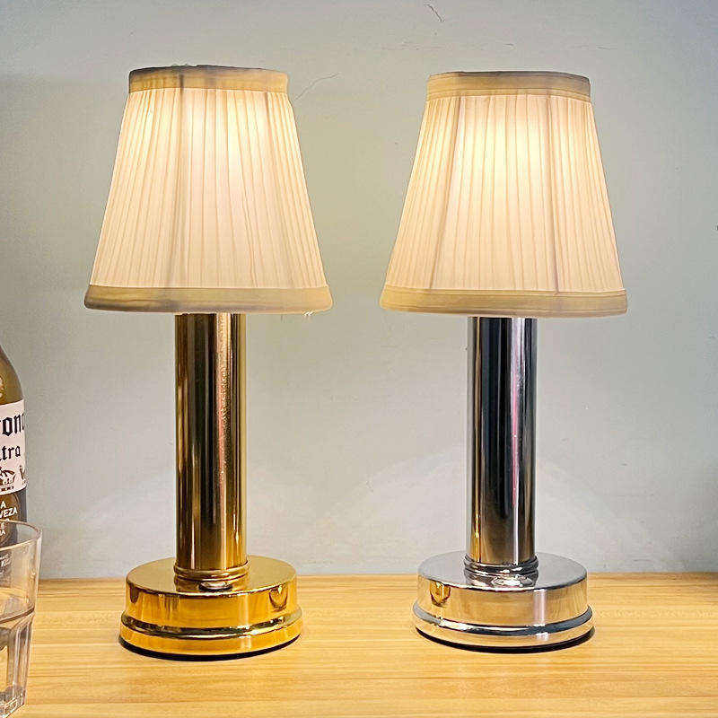 JianBian Metal Fabric Table Lamp
