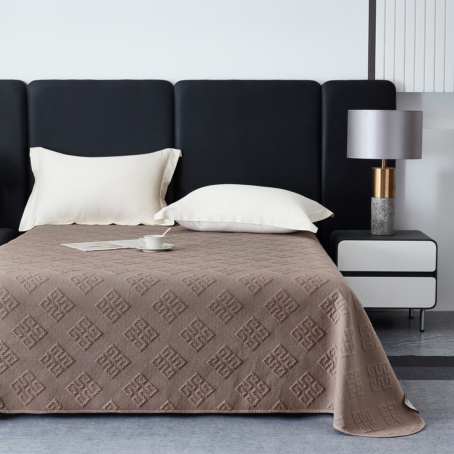 Mu Lan Xi Blanket