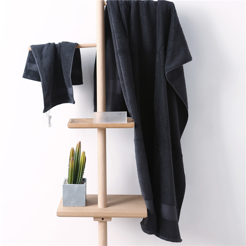 Black Bath Towels