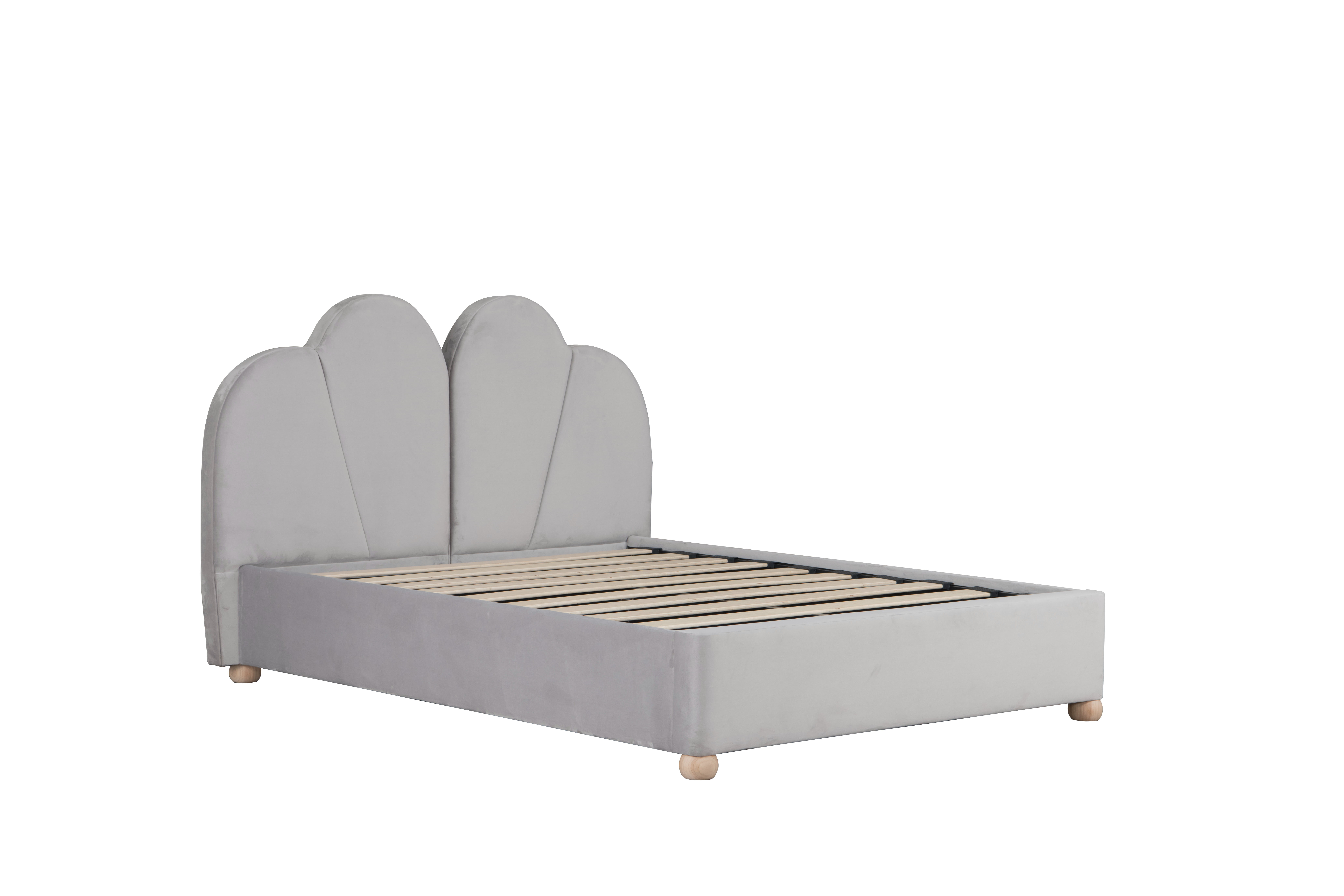 Petal-shaped curved padded bed 4,670