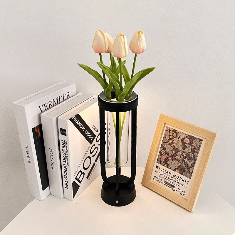JianBian Aluminum Vase Lamp