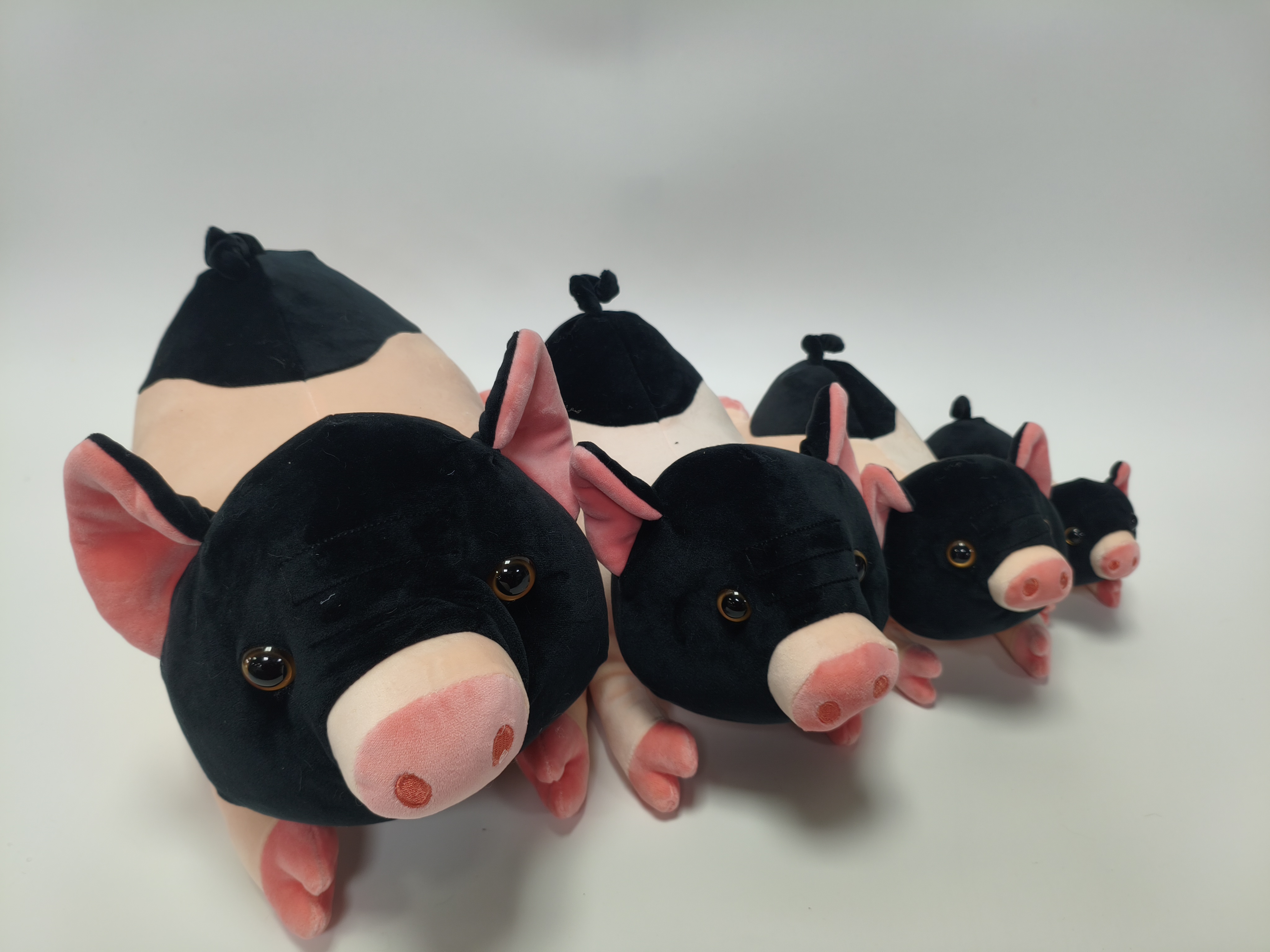 Simulation Pig Plush Pillow, Cute Pig Comfort Doll, Multi-size Pig Plushie, Bama Pig Plush Pillow