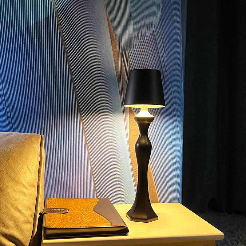 JianBian Goddess Table Lamp