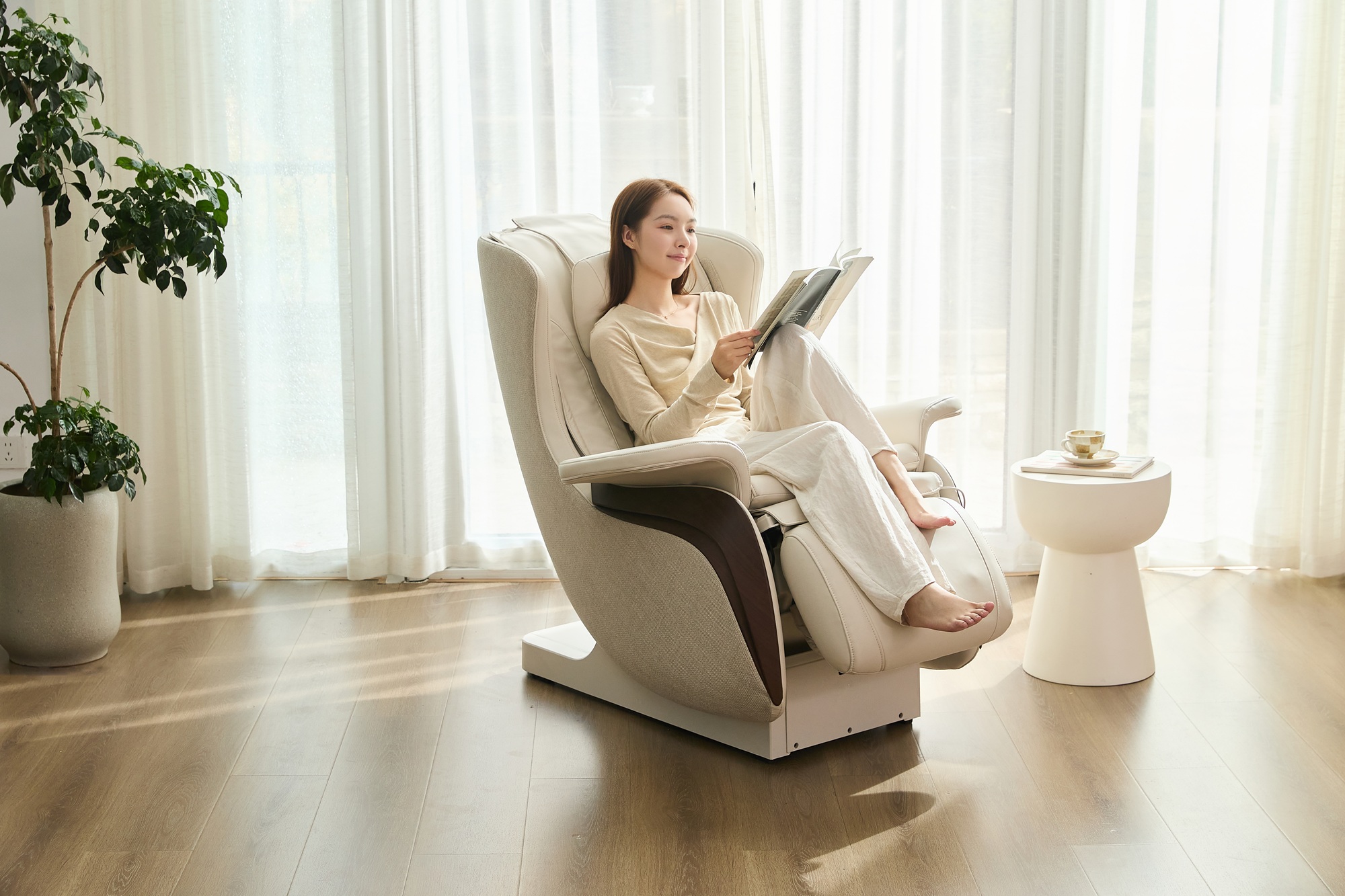Kosei 2D unique design sofa massage chair