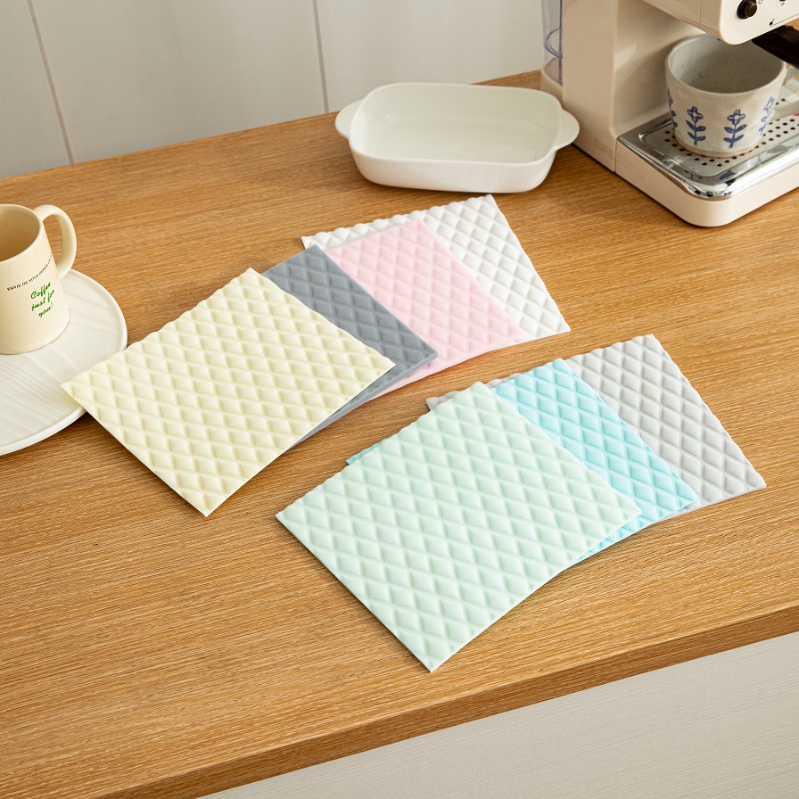 Cleaning wipe