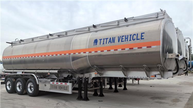 TITAN Aluminum Tanker