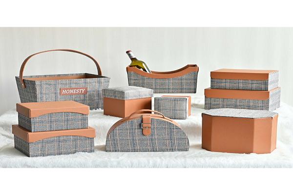 Storage box