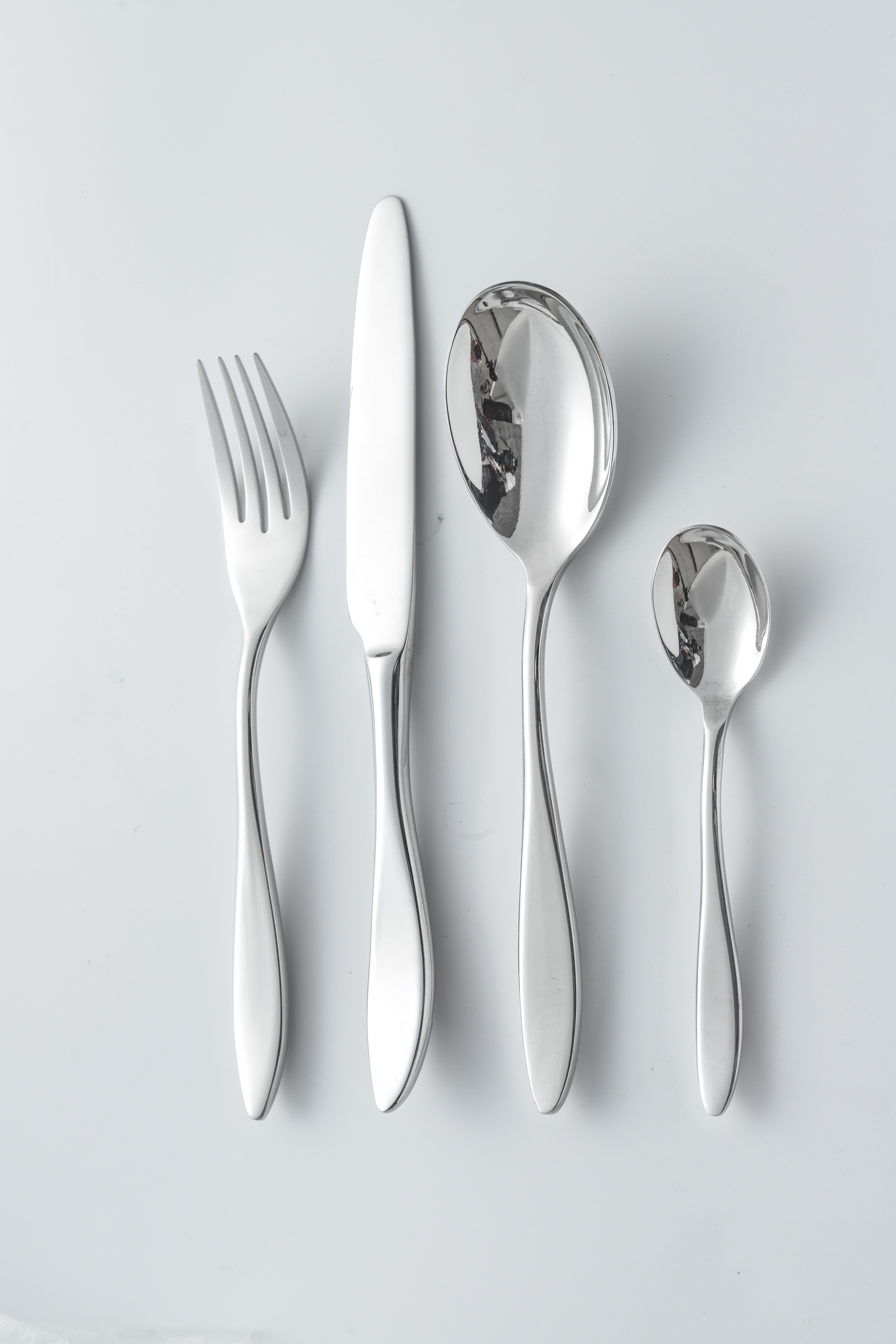 stainless steel cutlery