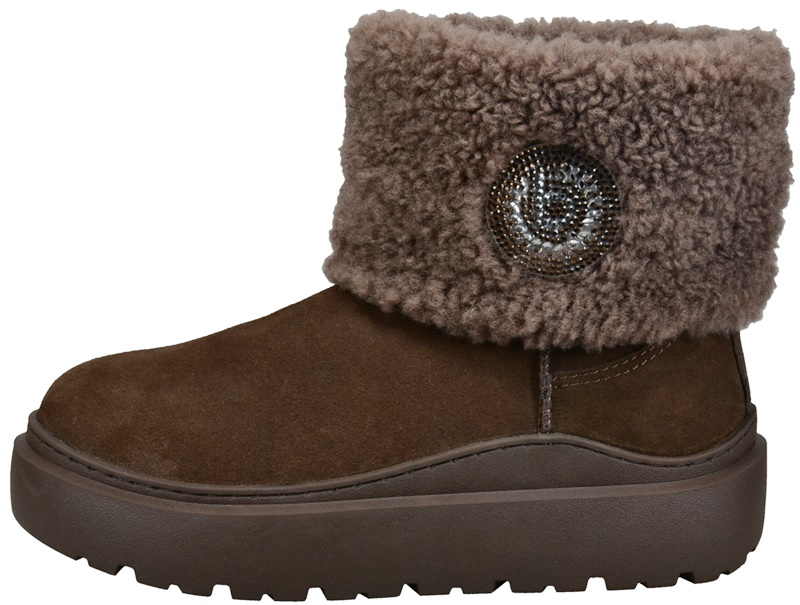 Short boots