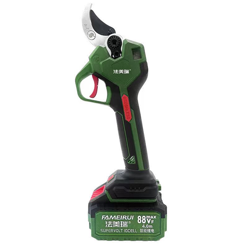 Tree branch trimmer 4.0