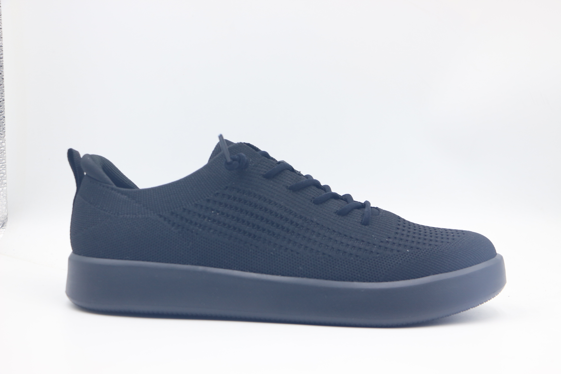 Man's sport shoes sneakers SS27 new