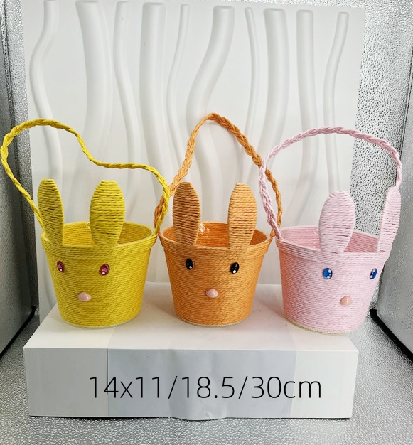 Customizable paper rope planter in rabbit shape