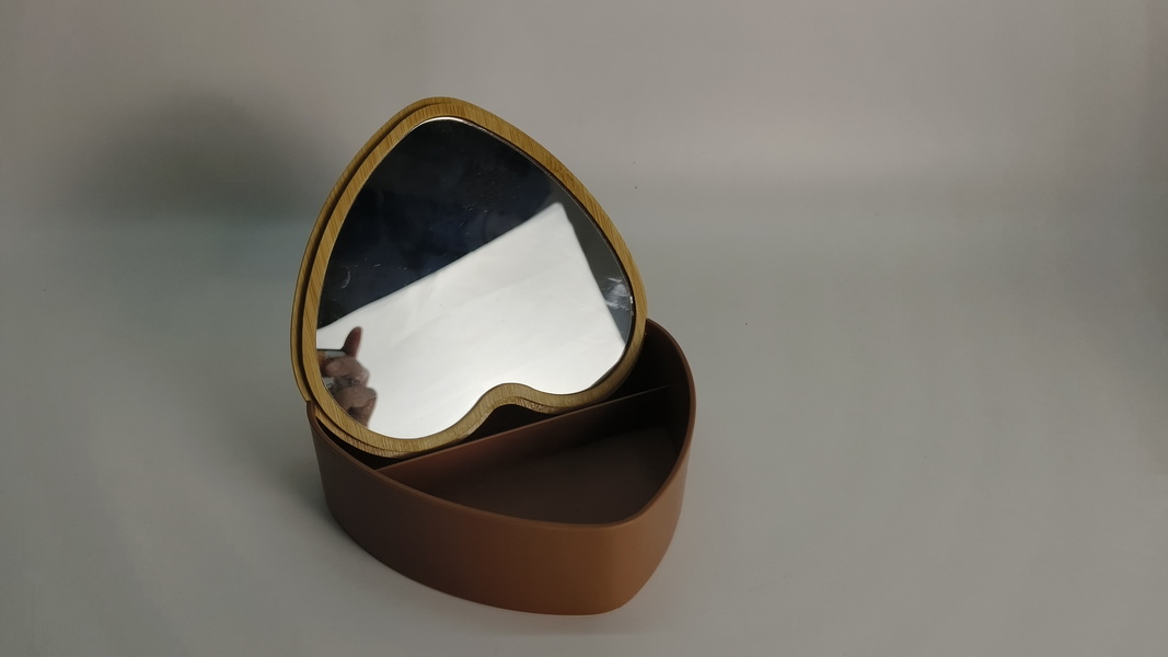 Wooden box