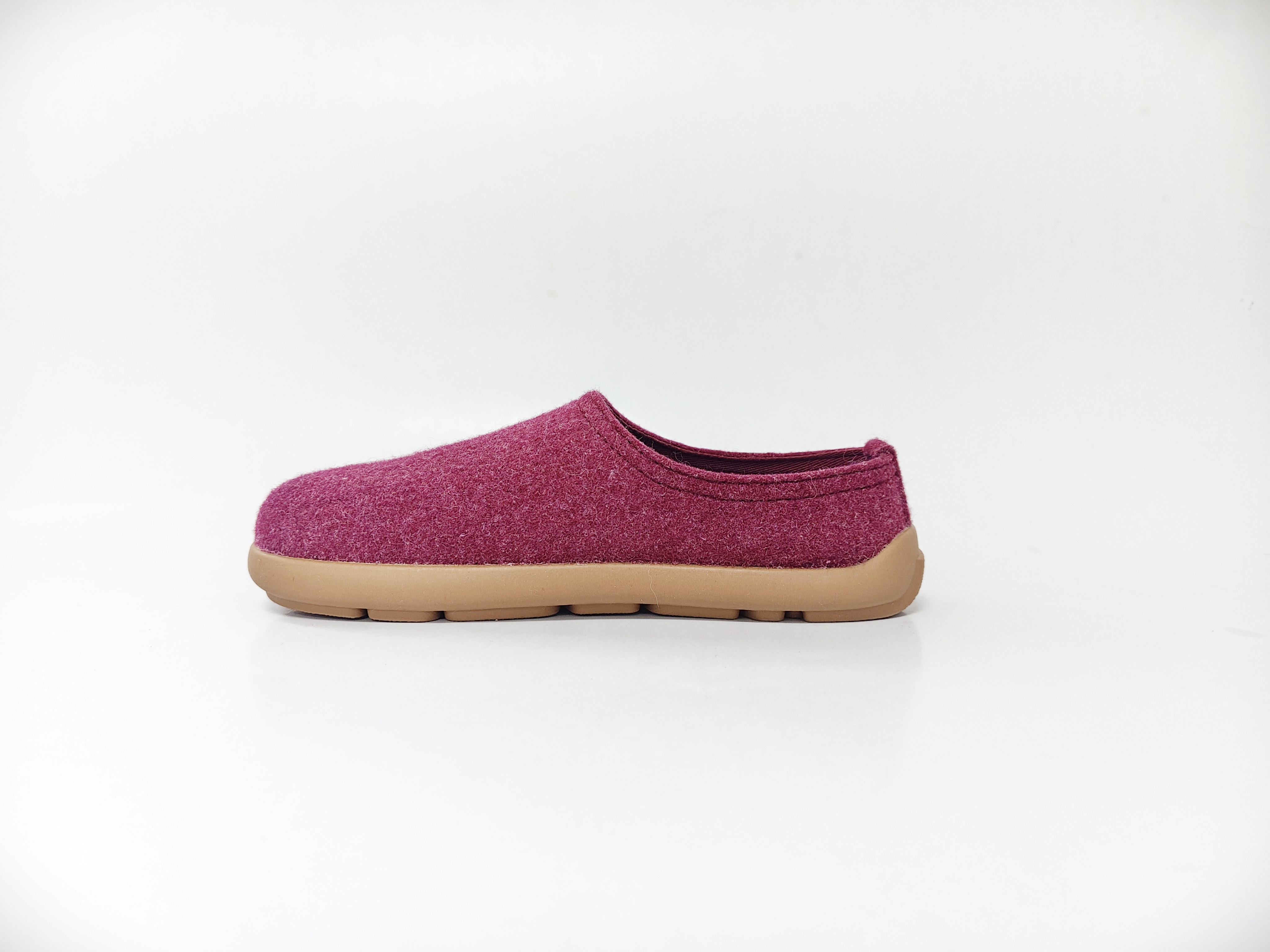 Wool felt casual shoes