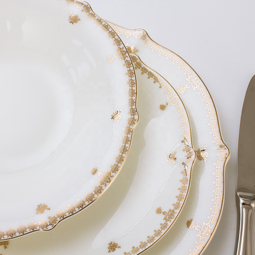 Fine bone china dinner set