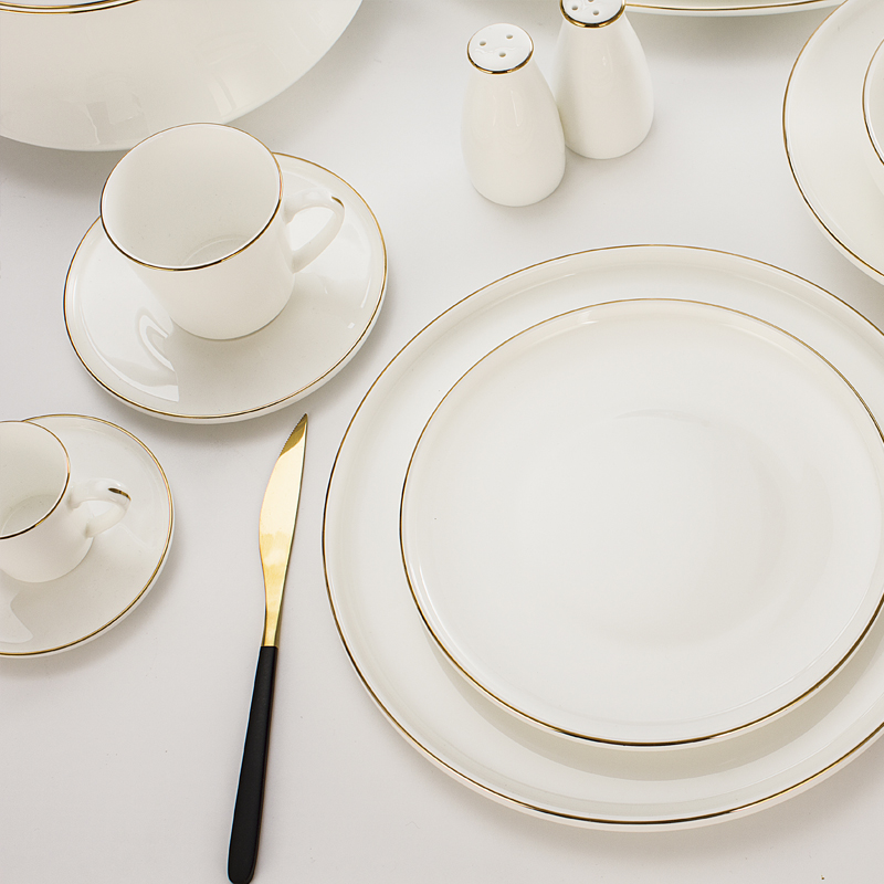 Fine bone china dinner set