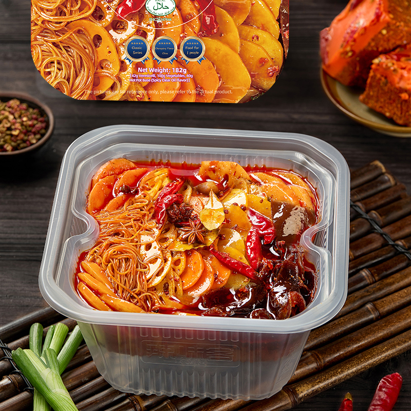 Self heating hot pot (spicy and clear oil flavor)