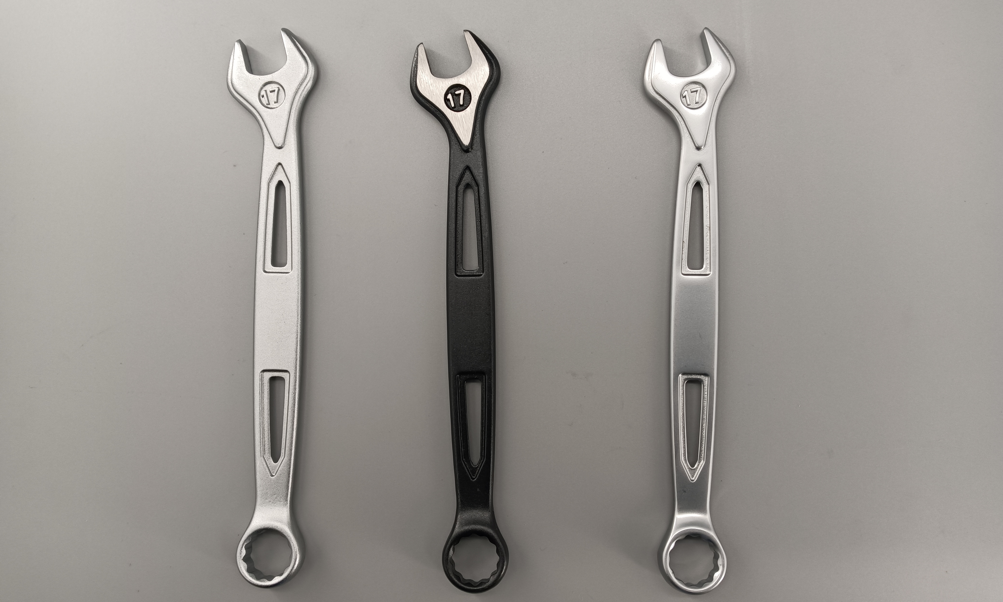 Double-Purpose Wrench With Hollow Out Angle