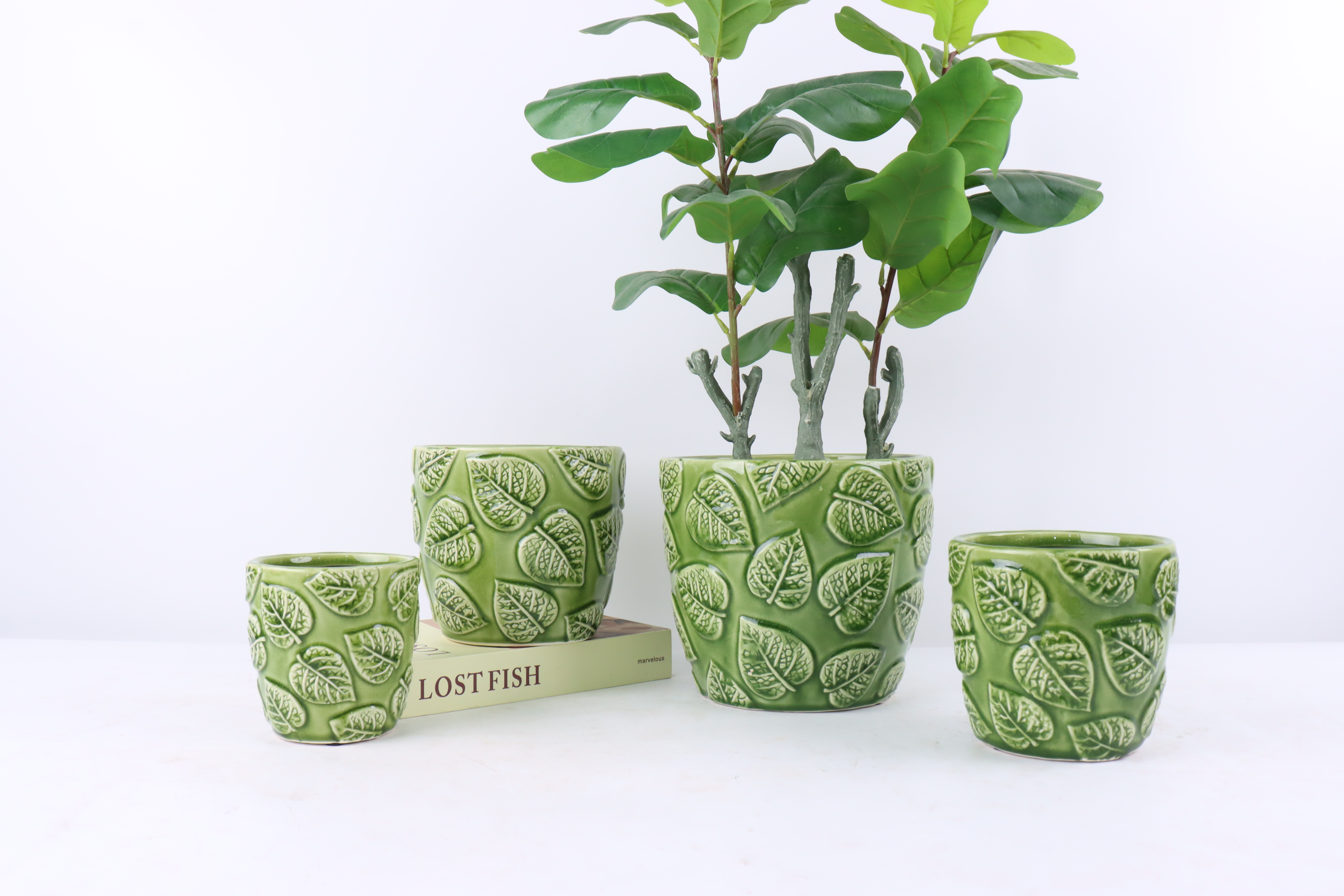 Ceramic decor flower pot