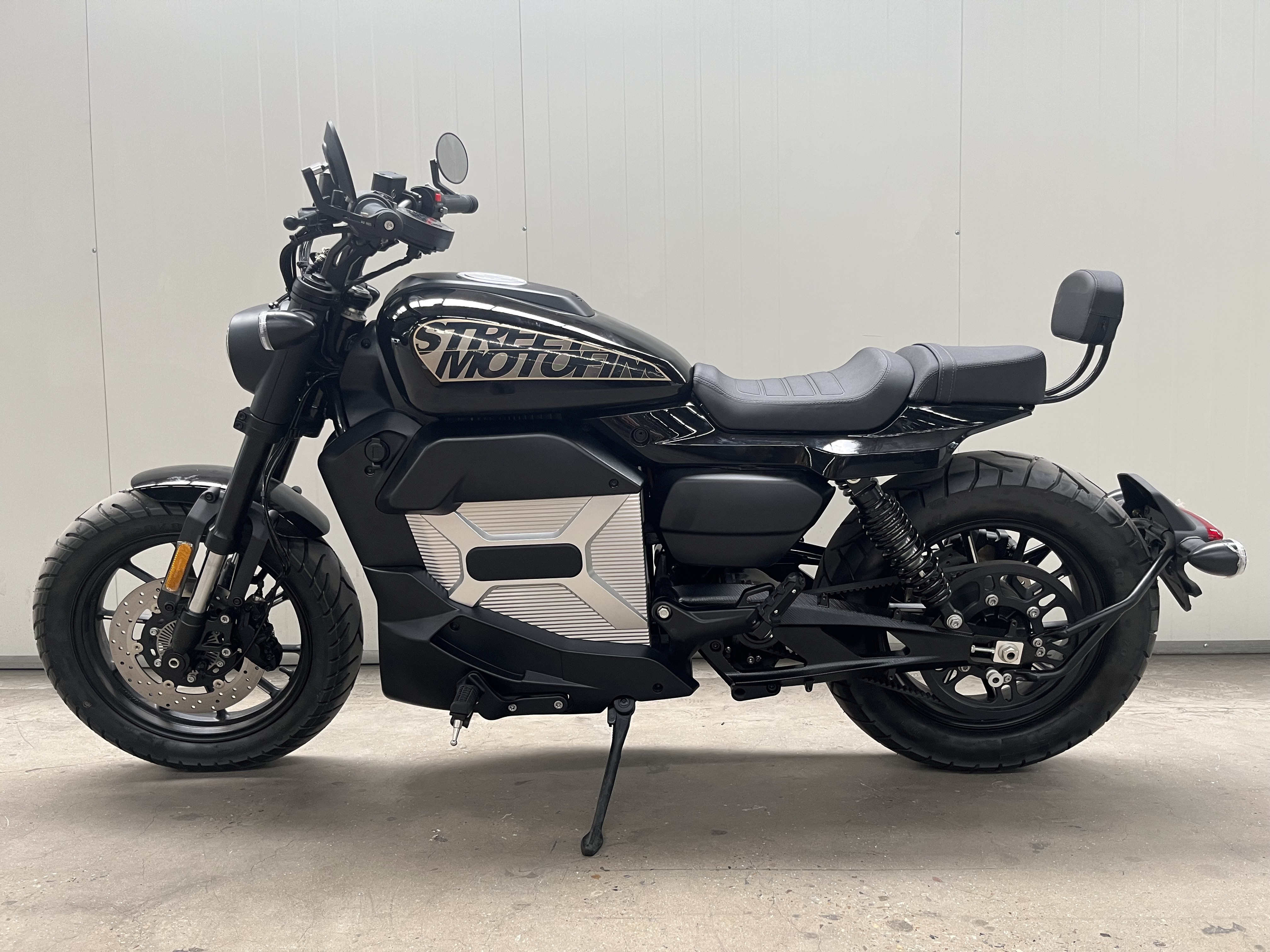 WY-300EV