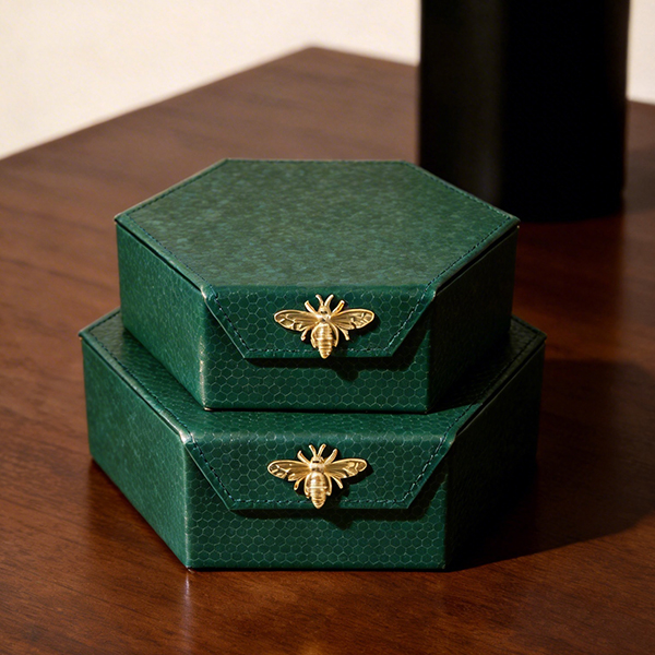 Jewelry box