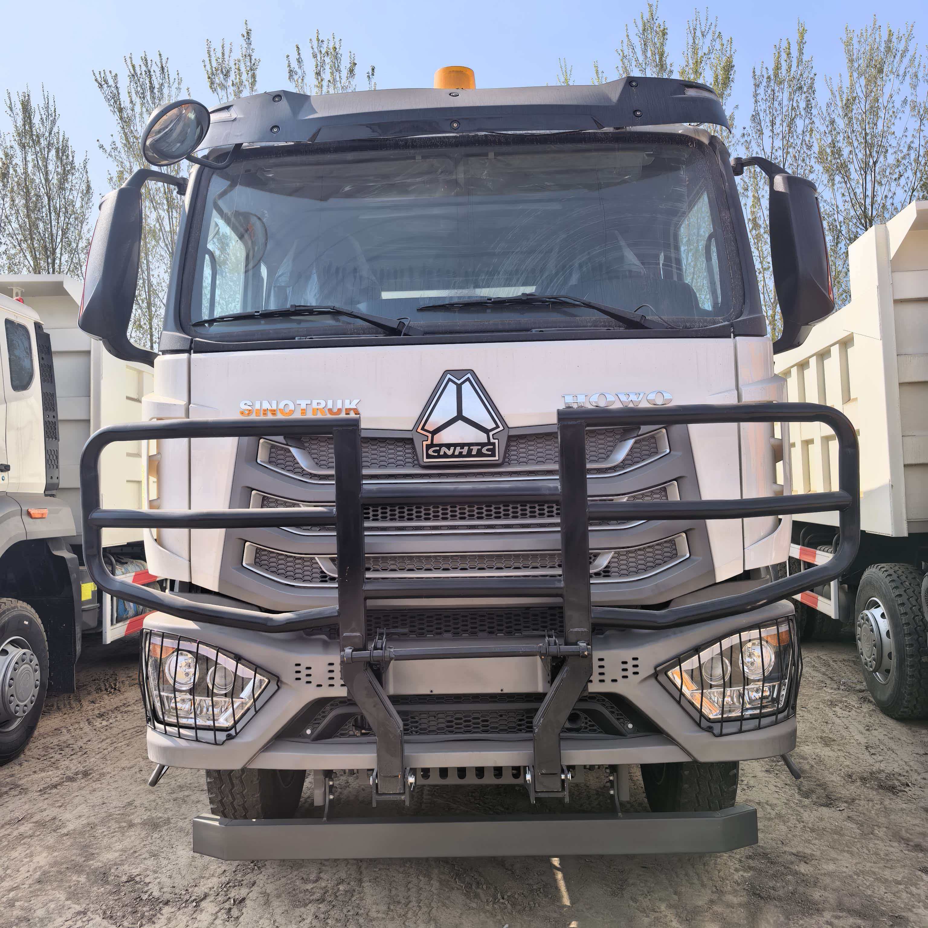 Exported Sinotruk Howo 6X4 Dump Truck