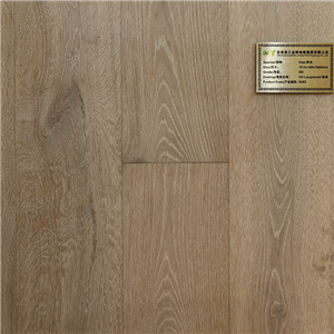 Oak UV lacquered engineered wood flooring