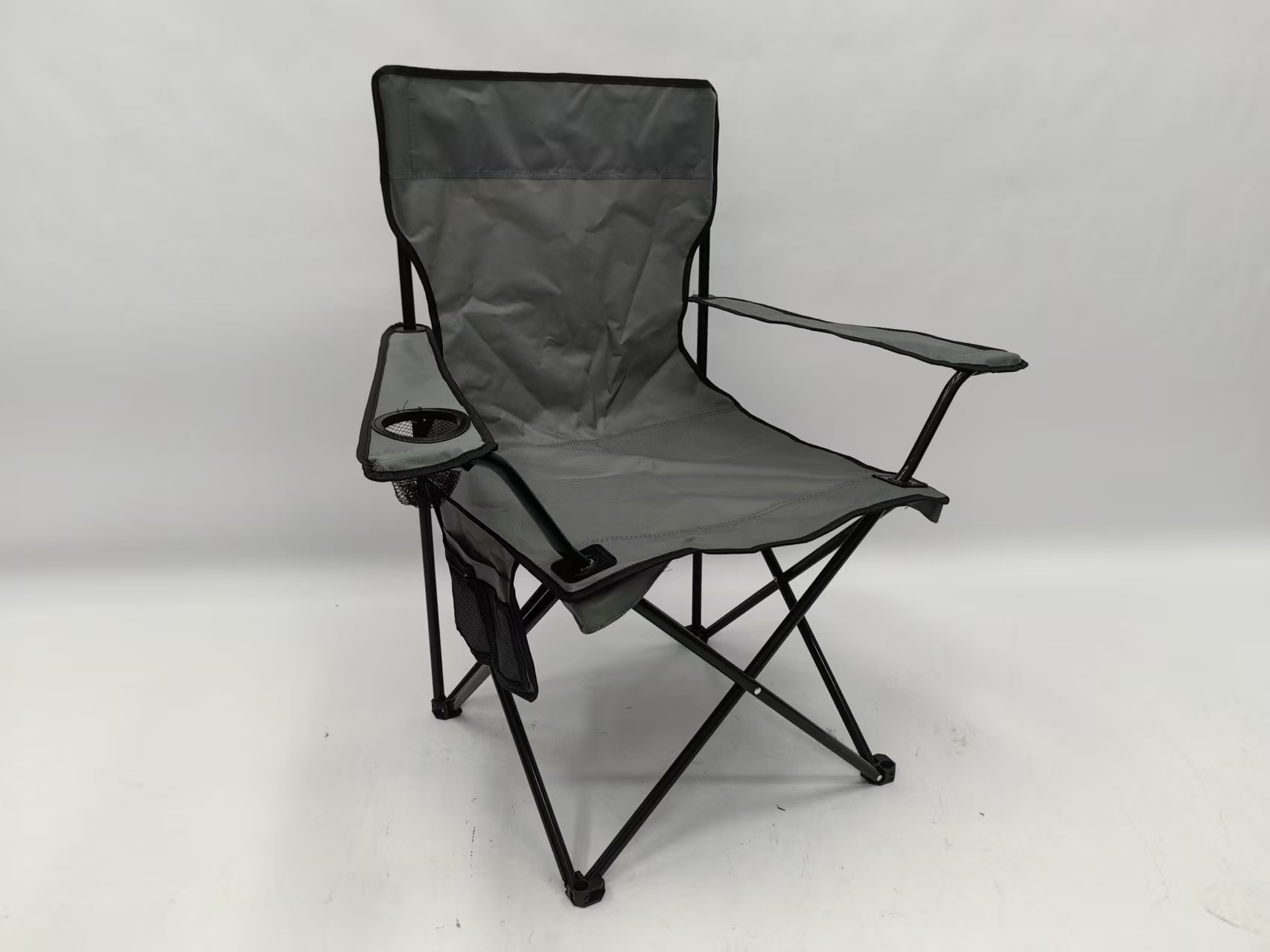 Outdoor stacking chair