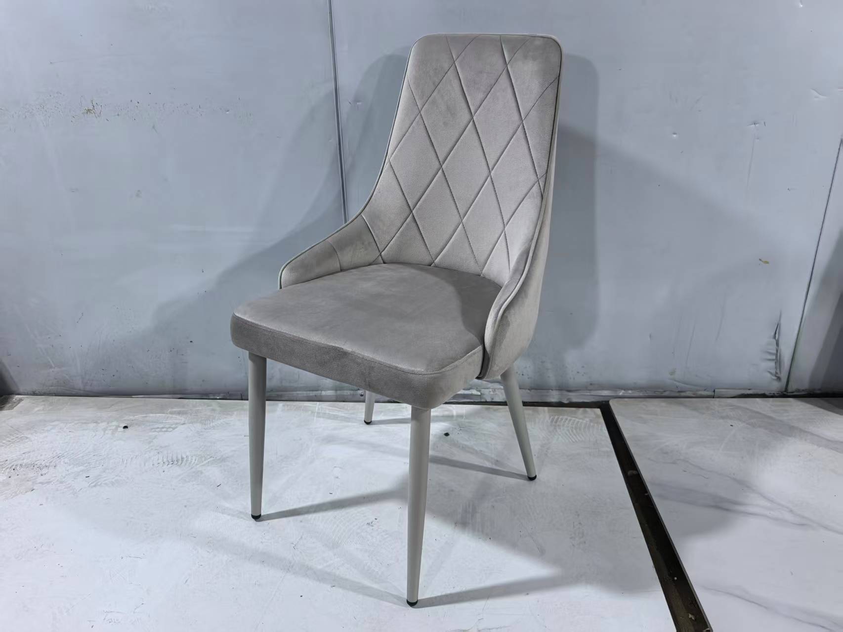 Modern Black Fabric Velvet Interior Decoration Restaurant Chair With Solid Back Cushion Seat